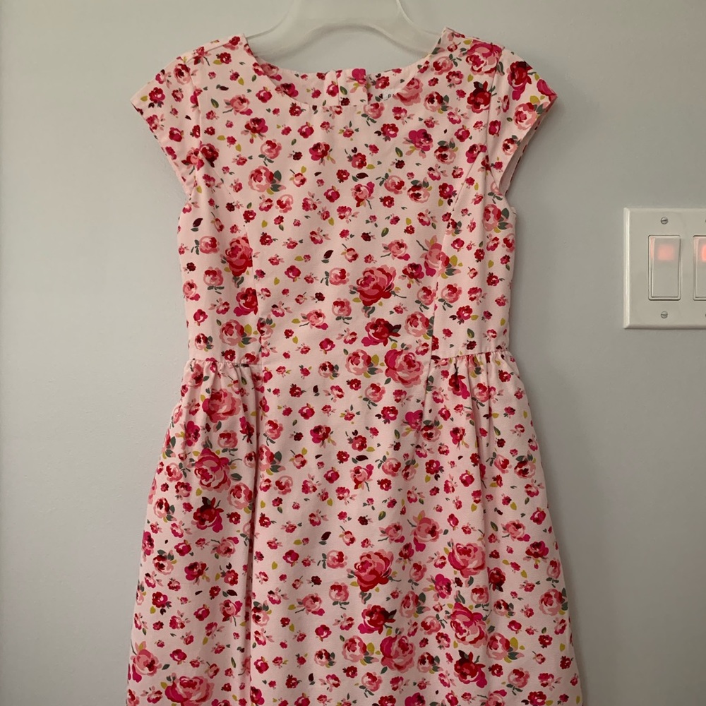 Girl beautiful dress.